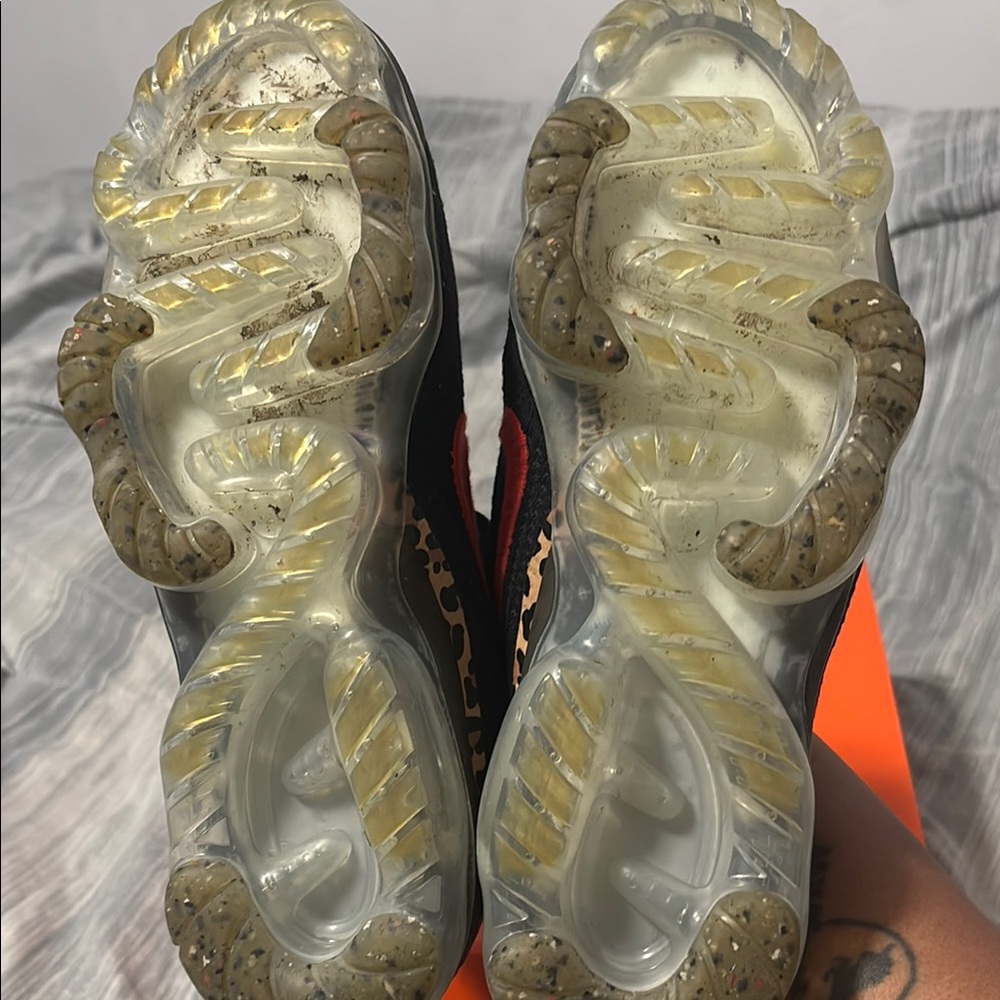 Nike Air Vapormax 2021 FK Black Red Sneakers - Picture 6 of 6